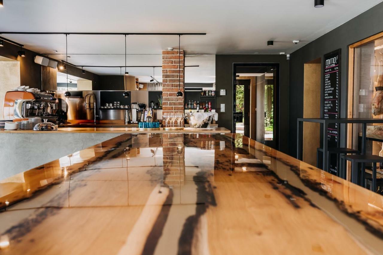Villa Bricola - Boutique Apartments การ์โลวีวารี ภายนอก รูปภาพ