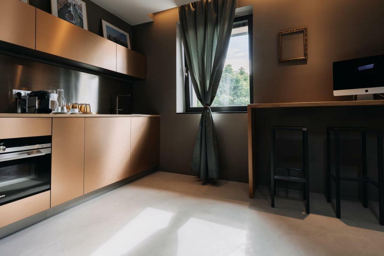 Villa Bricola - Boutique Apartments การ์โลวีวารี ภายนอก รูปภาพ